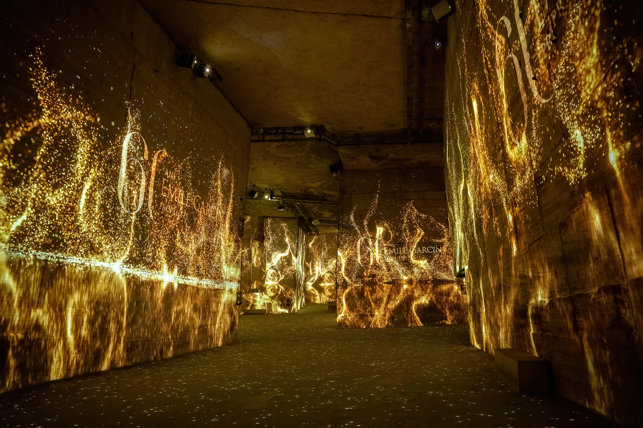 projections flammes